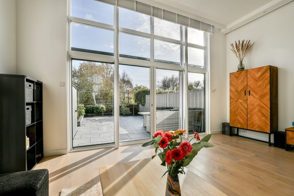 Medium property photo - Balatonmeerlaan 43, 1060 RD Amsterdam